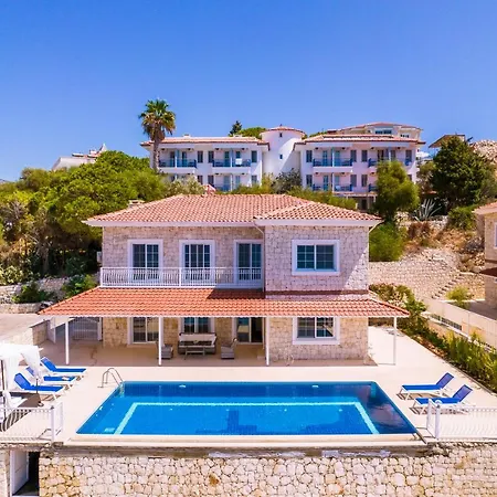 Villa La Kumsal Denize Sifir Ve Ozel Havuzlu Dubleks *