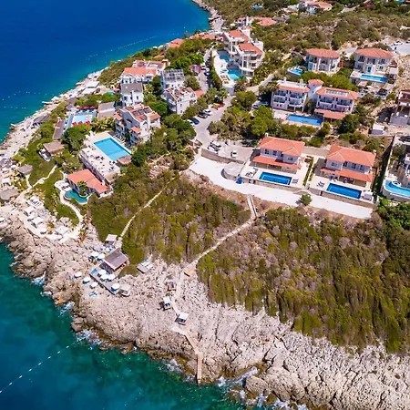 La Kumsal Denize Sifir Ve Ozel Havuzlu Dubleks * Kas