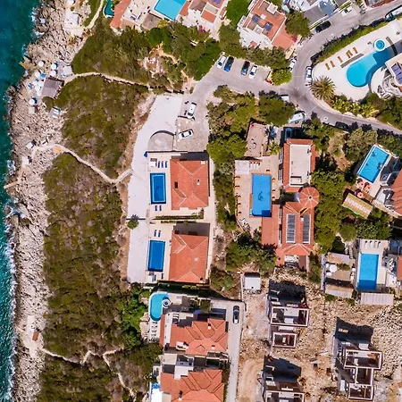 Villa La Kumsal Denize Sifir Ve Ozel Havuzlu Dubleks *