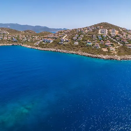 La Kumsal Denize Sifir Ve Ozel Havuzlu Dubleks Villa Kaş